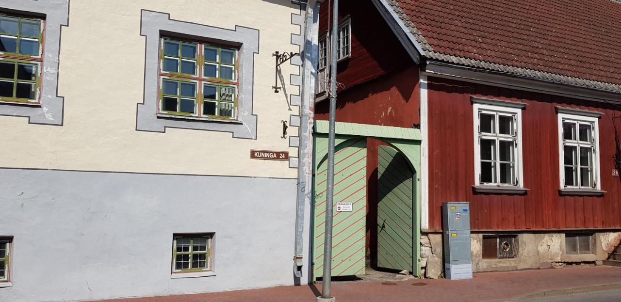 Kuninga 24/2 Old Town Apartments Pärnu Eksteriør bilde